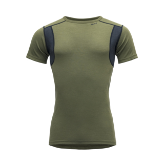  HIKING MAN T-SHIRT